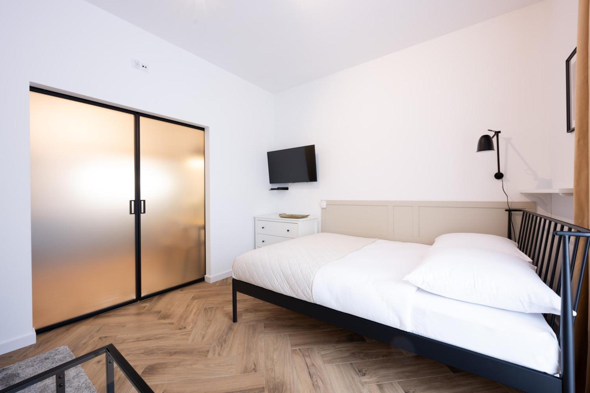 Native Apartments Pulaskiego 6 Krakau Buitenkant foto