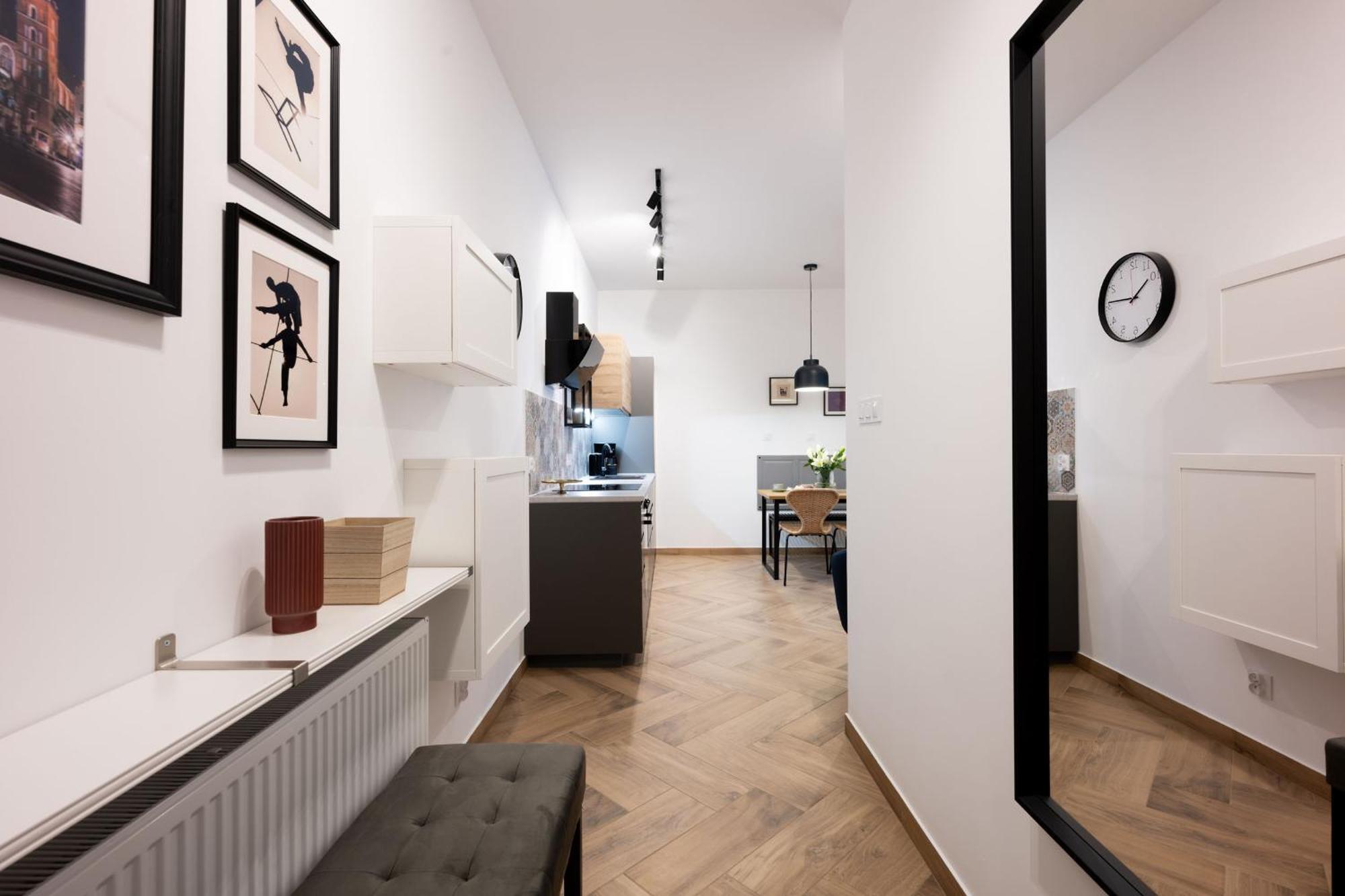 Native Apartments Pulaskiego 6 Krakau Buitenkant foto